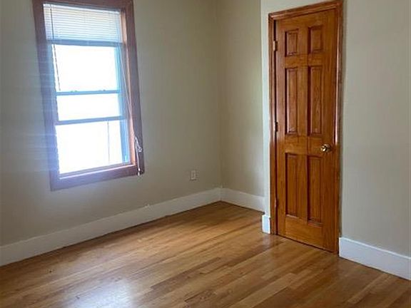 5th image of 12 Clark St #2