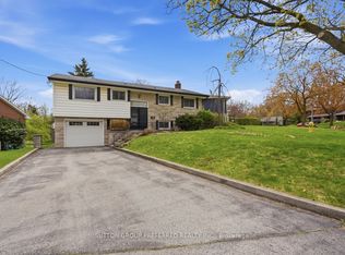 449 Averill Cres, London, ON N6C 2R8