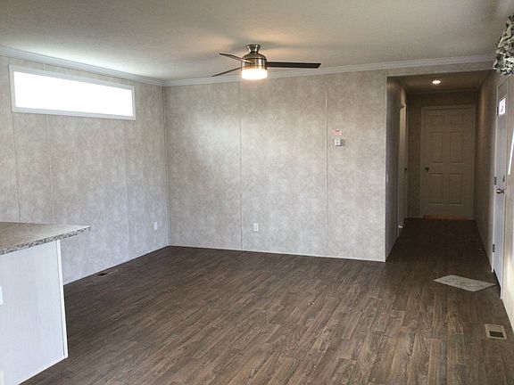 4th image of 199 Brookside Mnr #199