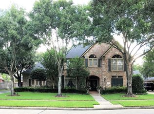 3115 Scenic Elm St, Houston, TX 77059