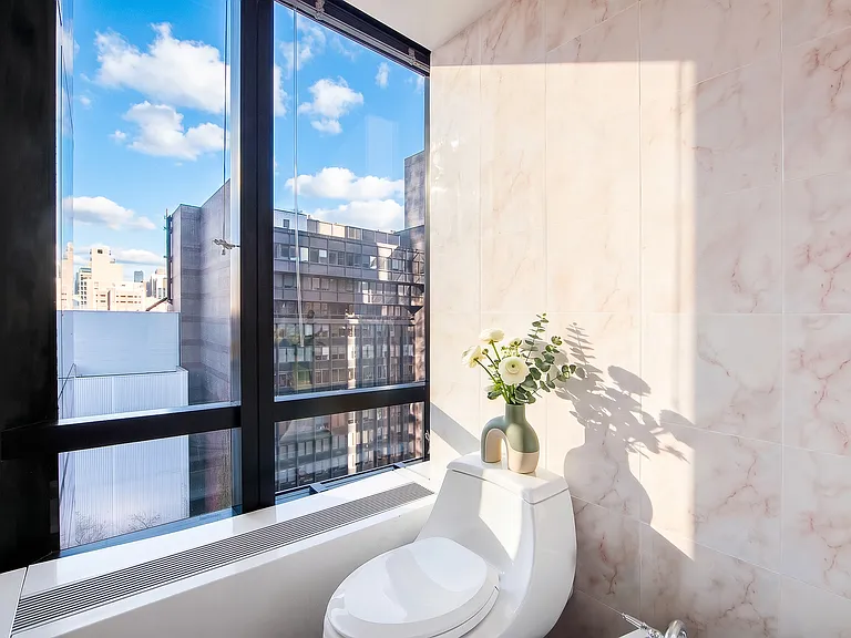 420 E 61st St #16B — Photo 10