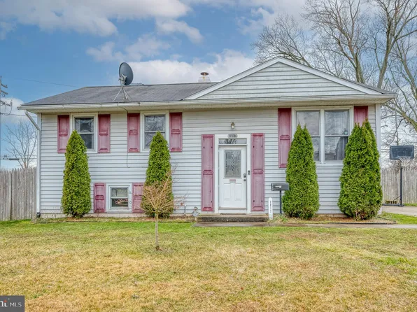 2017 Hanson Rd, Edgewood, MD 21040