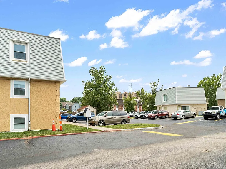 Fountainridge Apartments — Photo 49