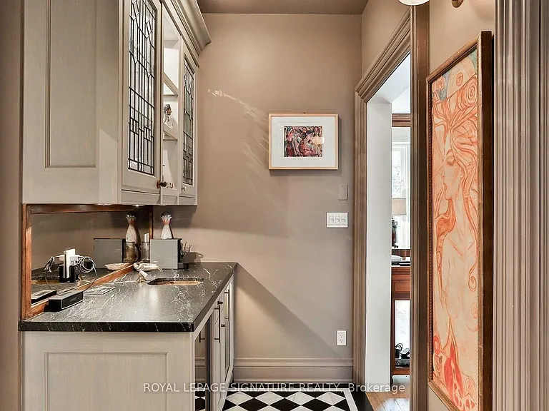 4 Wellesley Pl — Photo 22