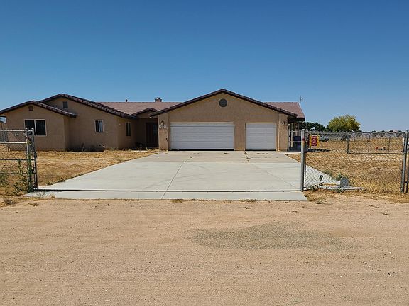 5th image of 8009 W Avenue D12
