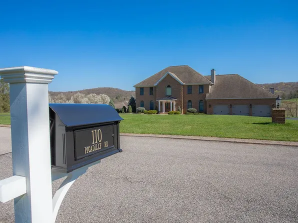 110 Picadilly Rd, Port Matilda, PA 16870