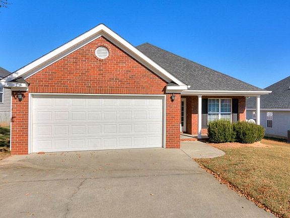 2nd image of 416 Urial Dr
