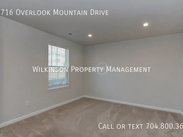 10716 Overlook Mountain Dr — Photo 24