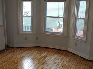 34 Devonshire St, Portland, ME 04103