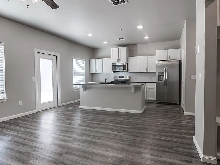 2641 Cedar Tree Rd — Photo 11