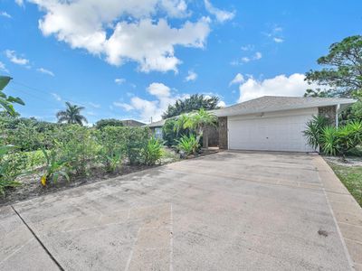 1170 SW Edinburgh Drive, Port Saint Lucie, FL, 34953