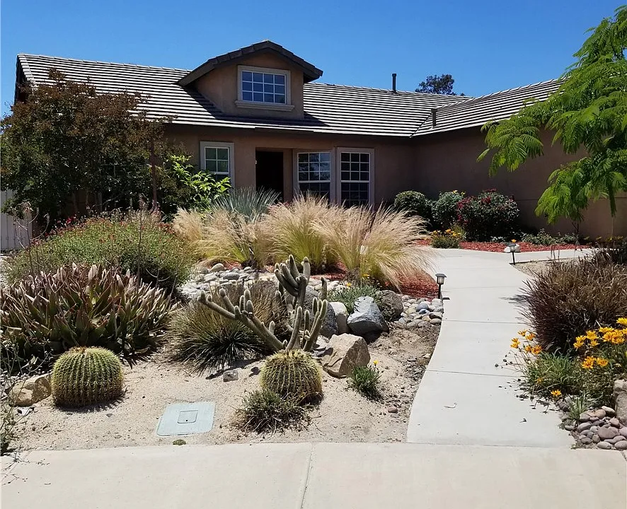 805 Alpine Ct