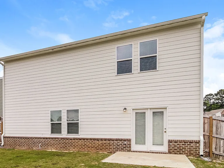 4009 Kendrick Cir — Photo 17