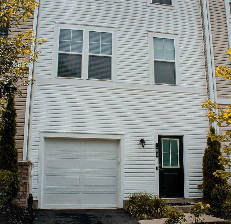 1st image of 106 Huff Dr