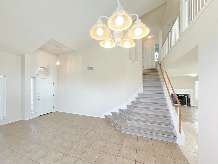 11313 Los Comancheros Rd — Photo 4