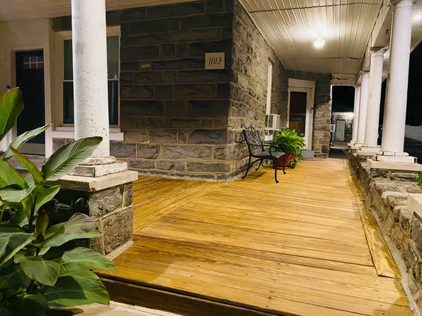 1013 N 63rd St Floor 3, Philadelphia, PA 19151
