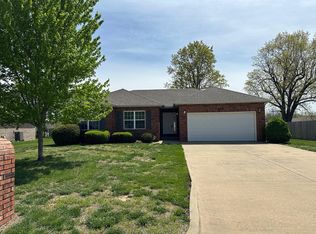 110 E Osage St, Strafford, MO 65757