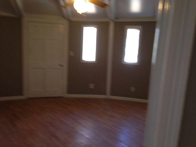1st image of 2279 Oakland Dr