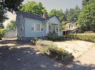 7418 SE Ellis St, Portland, OR 97206