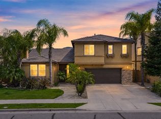 34261 Canyon Rim Dr, Lake Elsinore, CA 92532