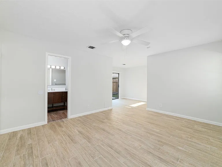 10522 Northview Dr — Photo 23