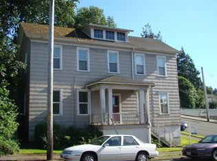 1411 Exchange St APT 3, Astoria, OR 97103