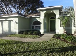 731 Hidden Lake Dr, Tarpon Springs, FL 34689