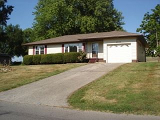 1st image of 2714 S 28th St