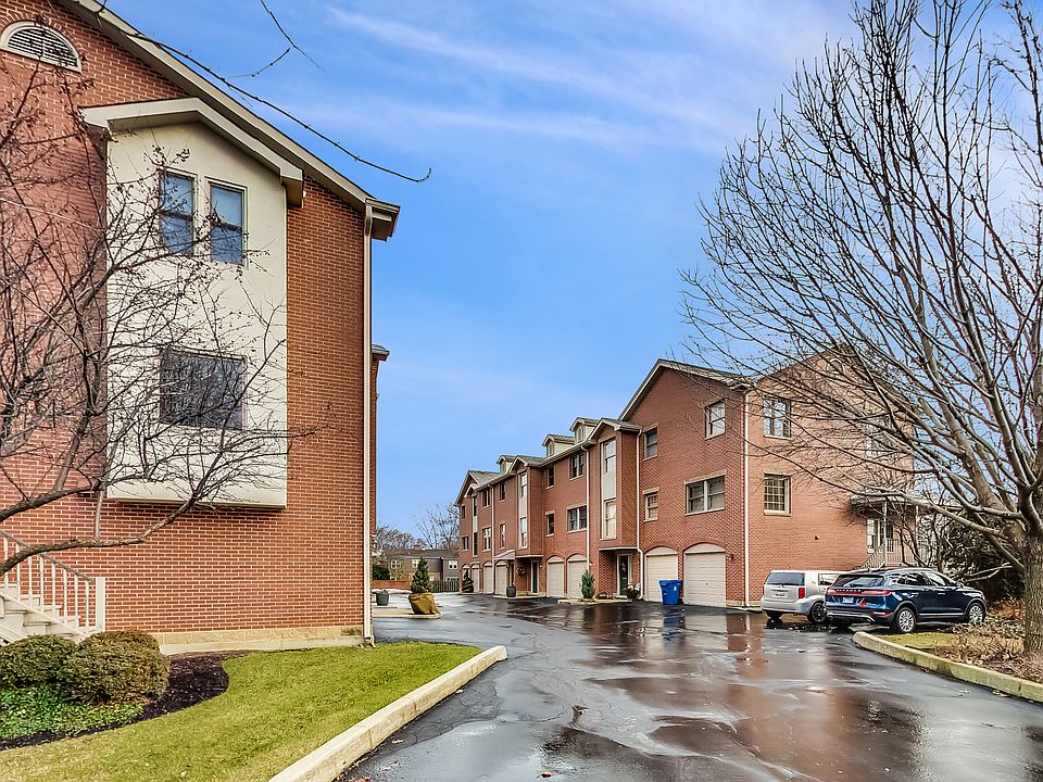 1st image of 201 S York St Unit B