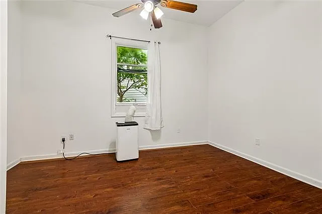 4609 Annunciation St — Photo 5