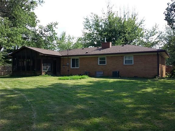 3rd image of 7360 E 55th St