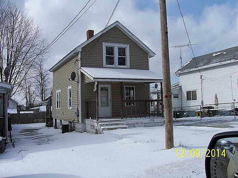 2nd image of 39 Larimer Ave