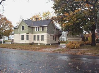 702 Huron St, Manitowoc, WI 54220