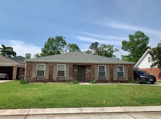 9412 Citrus Ln, River Ridge, LA 70123