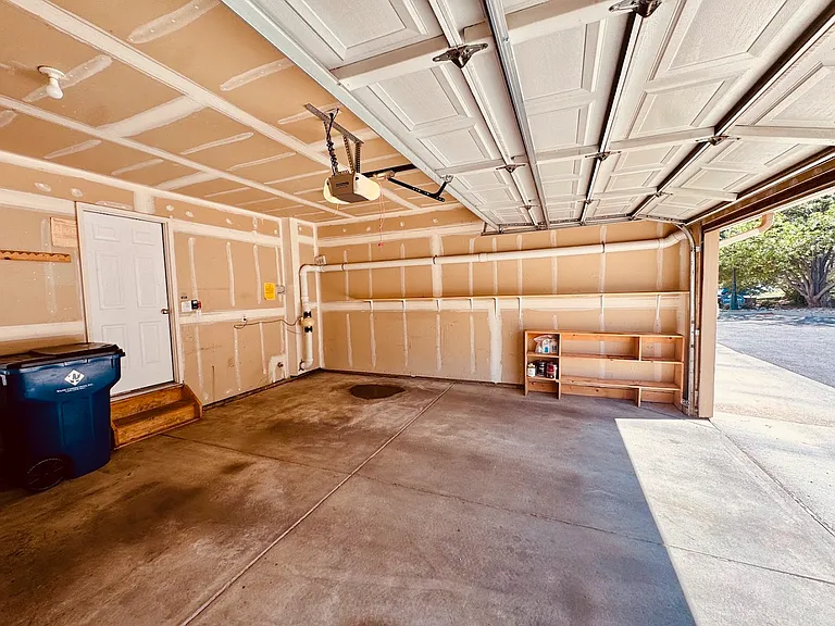 654 Ridgeview Dr — Photo 27
