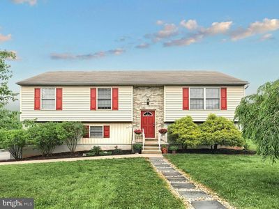 5 Stahle Ln, Dover, PA, 17315