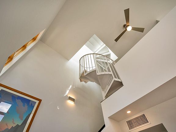 4th image of 1736 E 17th Ave #102