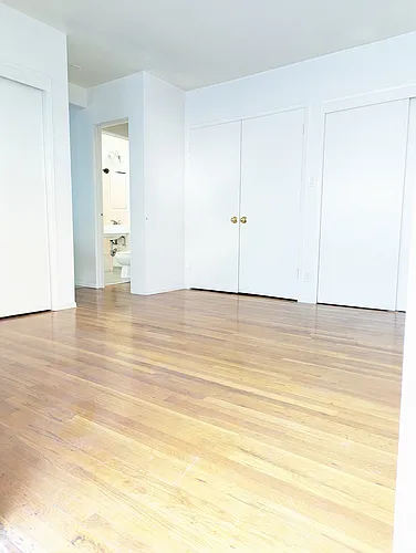 1320 N Hollywood Way #B Photo 1