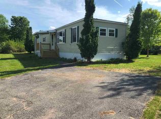 12 Skyline Dr, Rochester, NH 03867