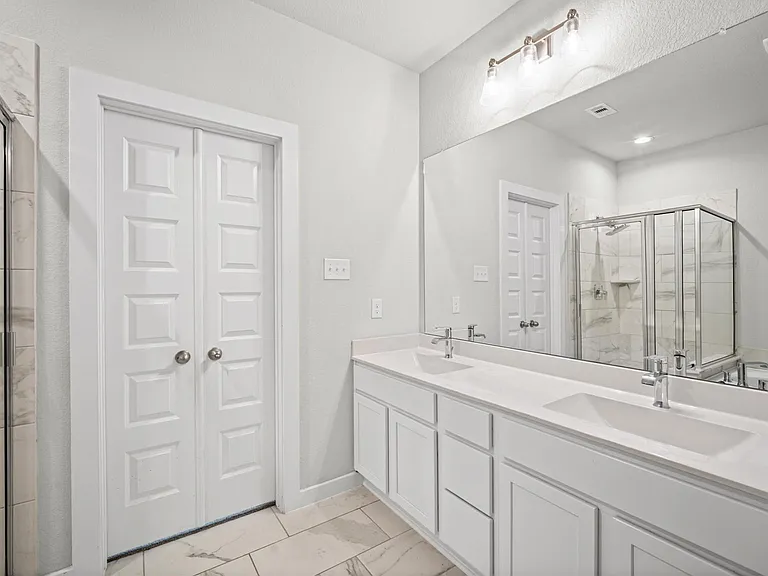 144 Shining Point Dr — Photo 24