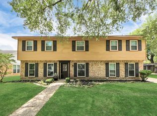 3923 Cypress Lake Dr, Spring, TX 77388