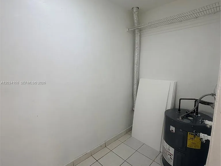 3821 SW 89th Ct #FRONT — Photo 16