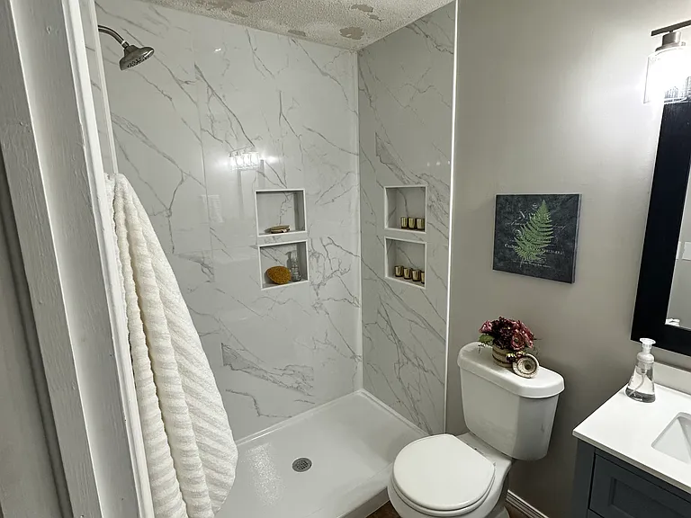 907 W Linden St #907 — Photo 7
