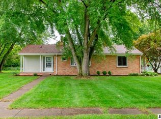 189 Robinson Rd, Jackson, MI 49203