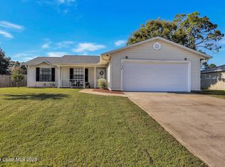 714 Pampas St NW, Palm Bay, FL 32907