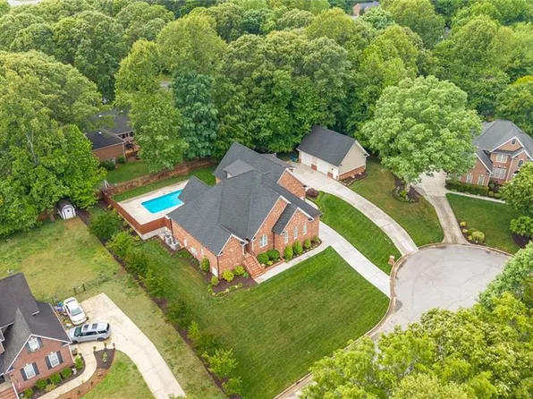 80 Bent Tree Ct, Gibsonville, NC 27249