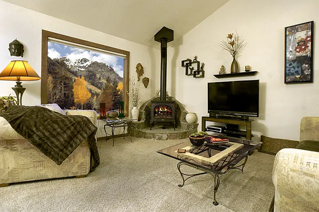 2 bed, 1056 sqft, $7,000 — Photo 4