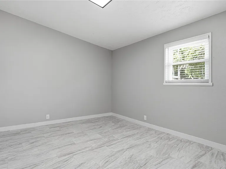 103 Magnolia Pl — Photo 13