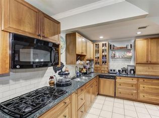 2329 Knapp Dr, Rahway, NJ