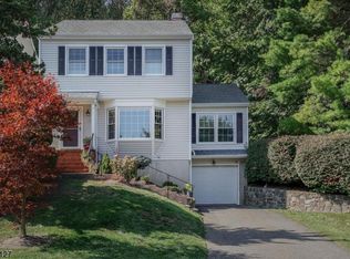 4 Zamrok Way, Morristown, NJ 07960